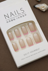 Glitter Pink French Tip Nails – Sparkling Sophistication with a Subtle Pop of Color. Perfect for Everyday Elegance and Special Occasions. Easy Application for a Natural Delicate Look