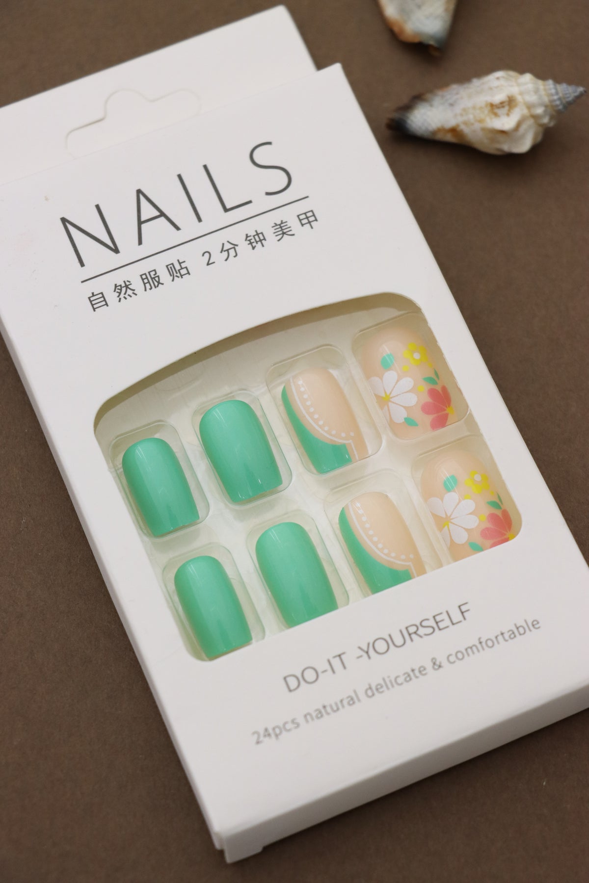 Mint Green & Floral Accent Press-On Nails – 24pcs DIY Set
