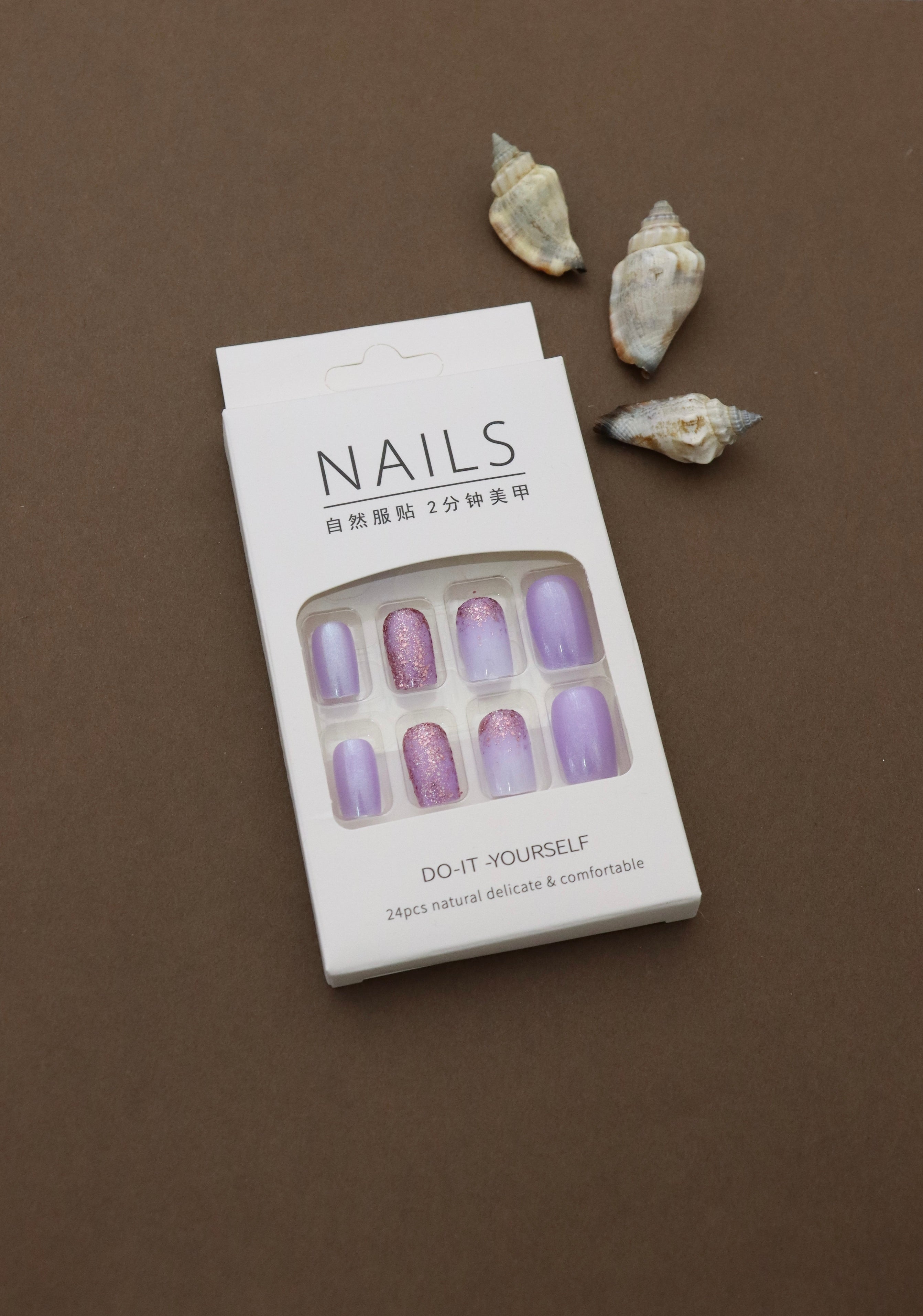 Lavender Glitter Magic: Dazzling Press-On Nails for a Glamorous Look