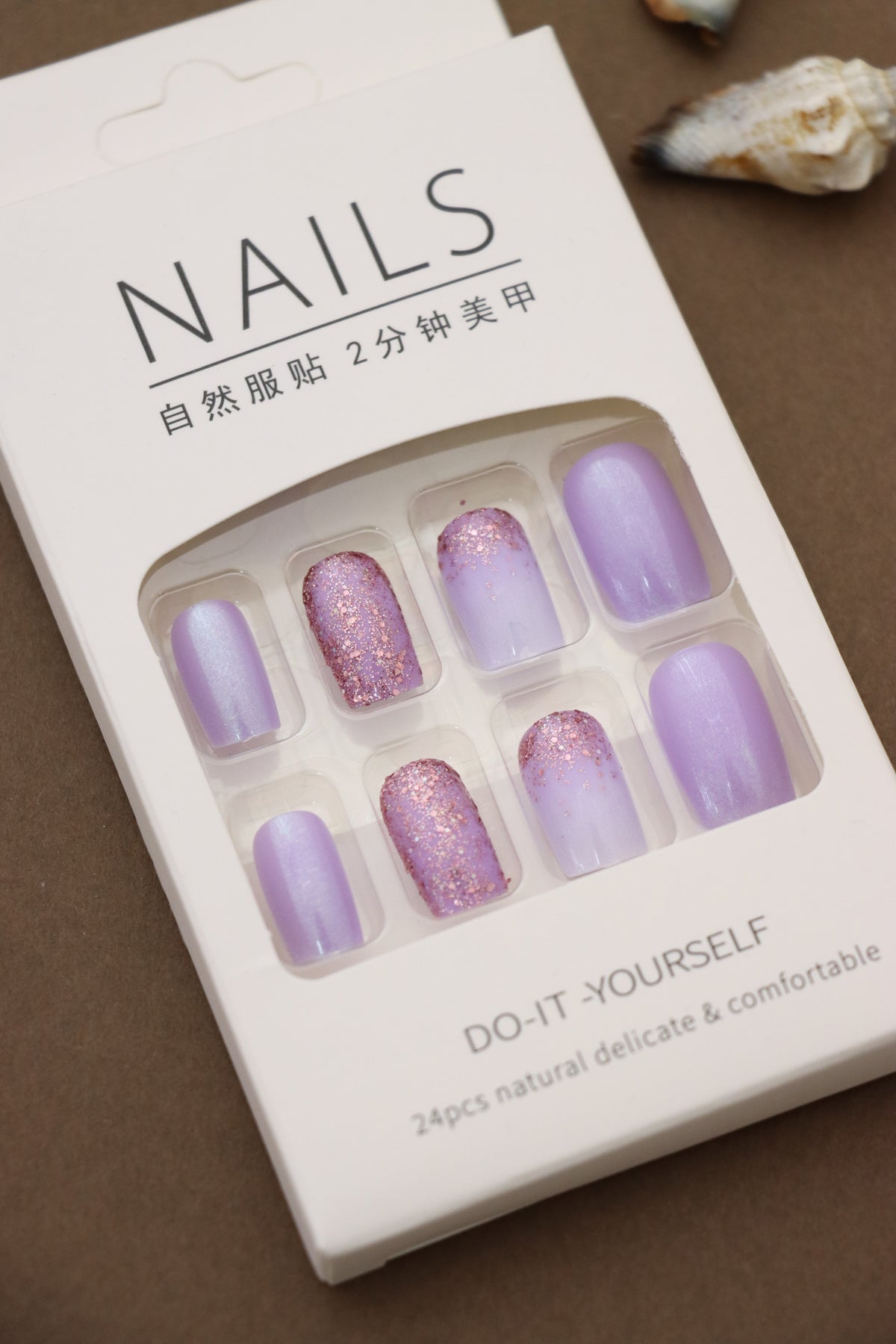 Lavender Glitter Magic: Dazzling Press-On Nails for a Glamorous Look