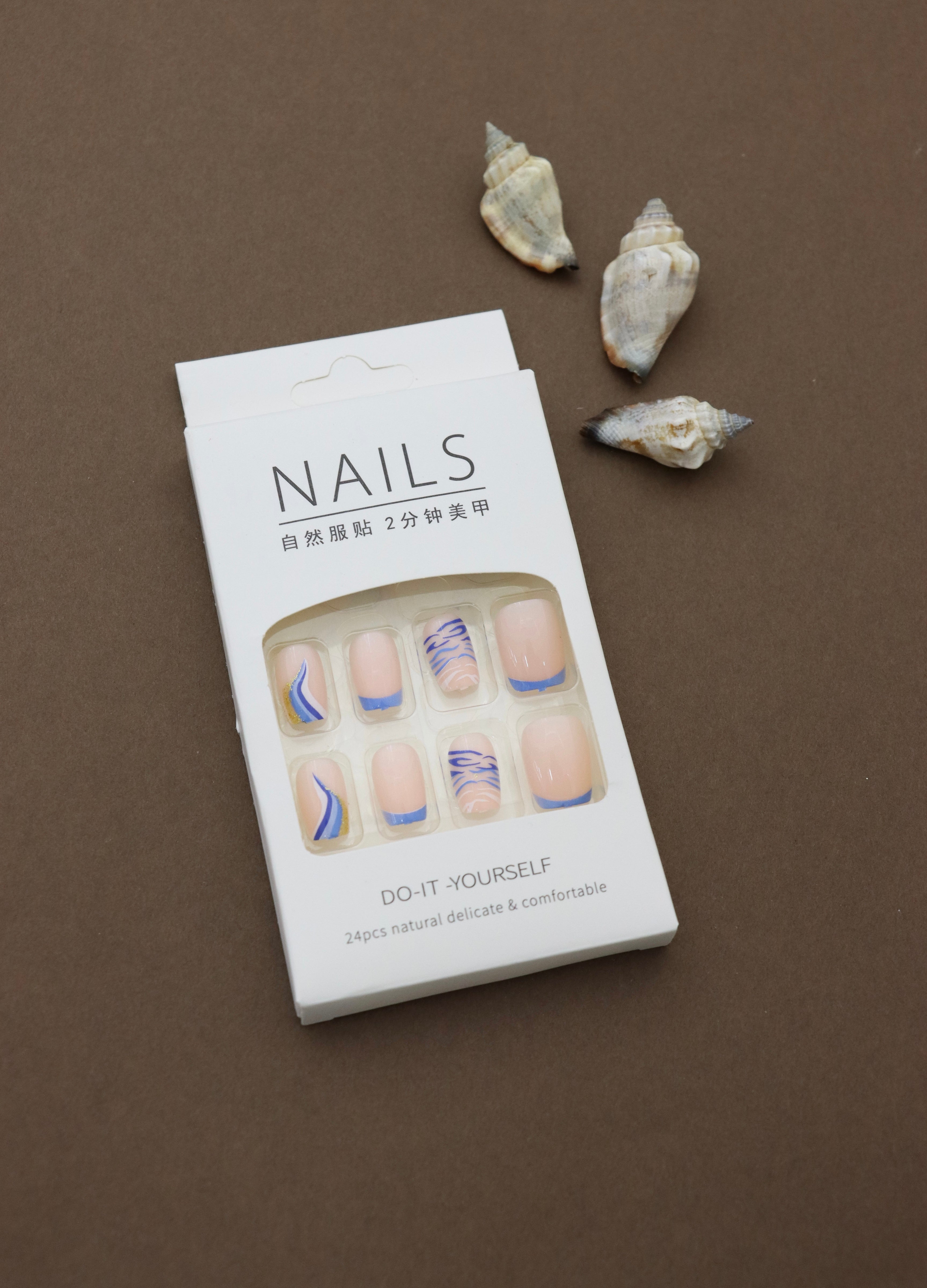 Elegant Blue Wave Press-On Nails - 24pcs Artistic Nail Design with Gold Accents