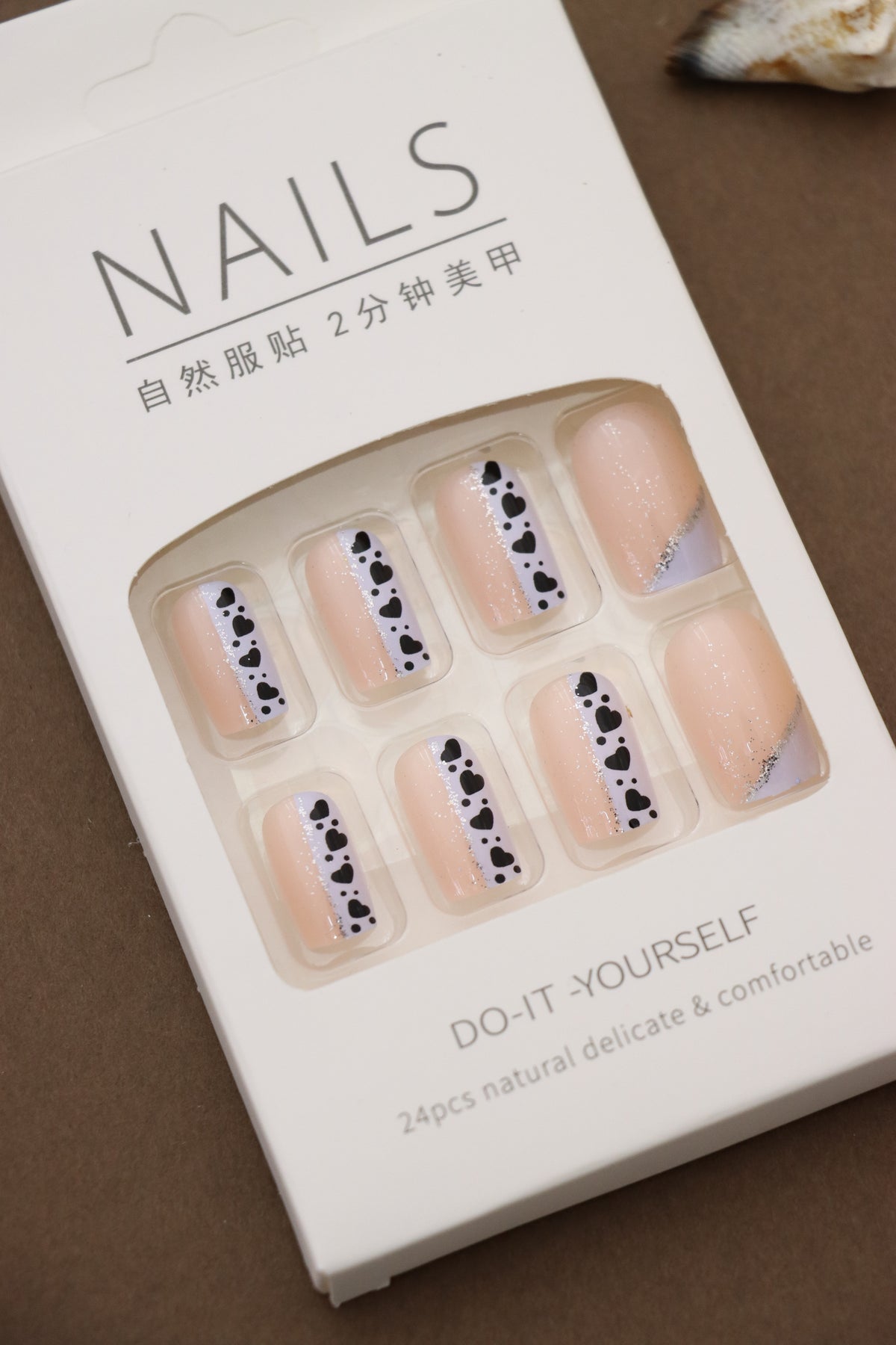 Chic Nude Press-On Nails with Black Heart and Glitter Striped Design - 24pcs Natural Delicate Nail Set