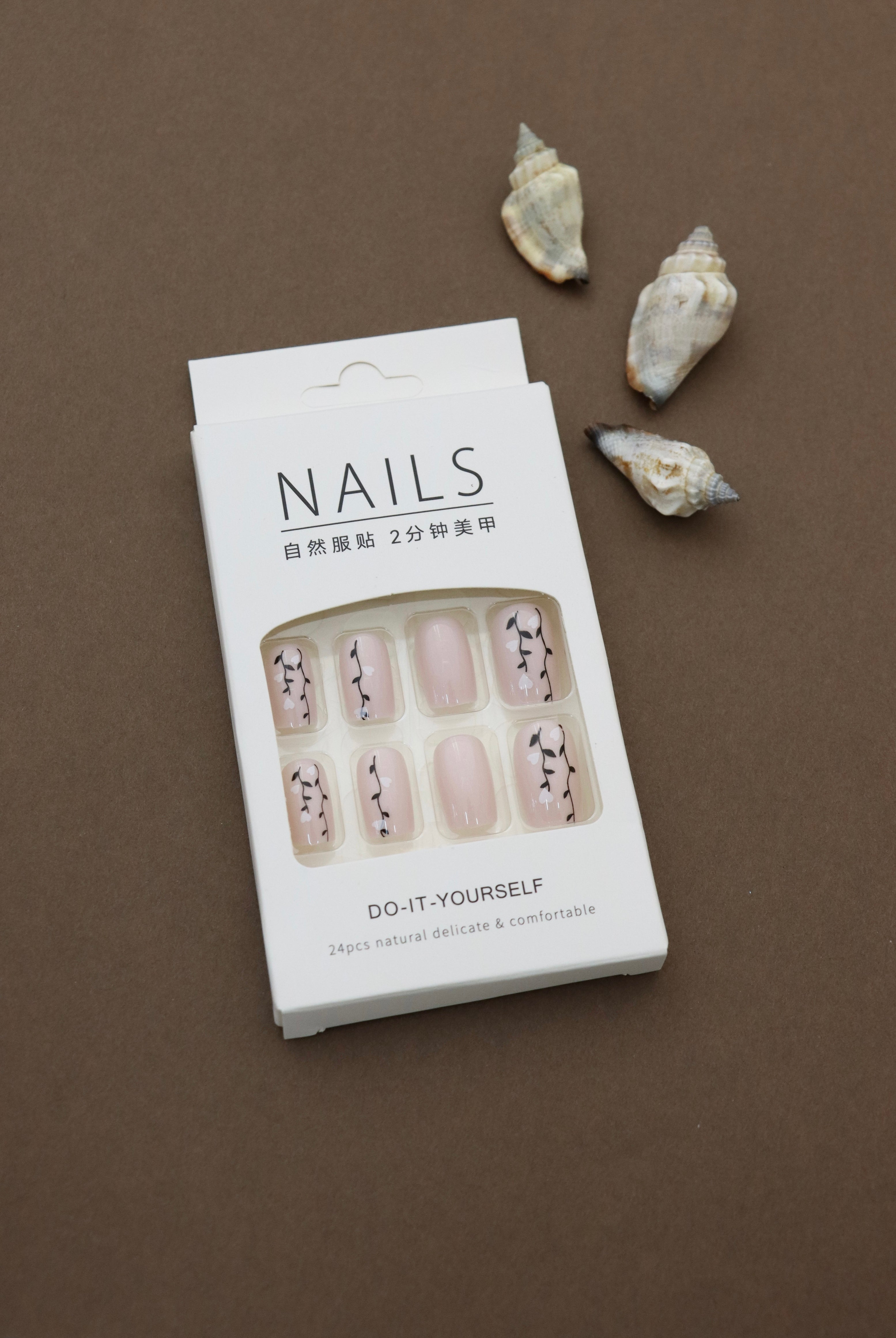 Soft Nude Press-On Nails with Minimalistic Vine Design - 24pcs Natural Delicate & Comfortable
