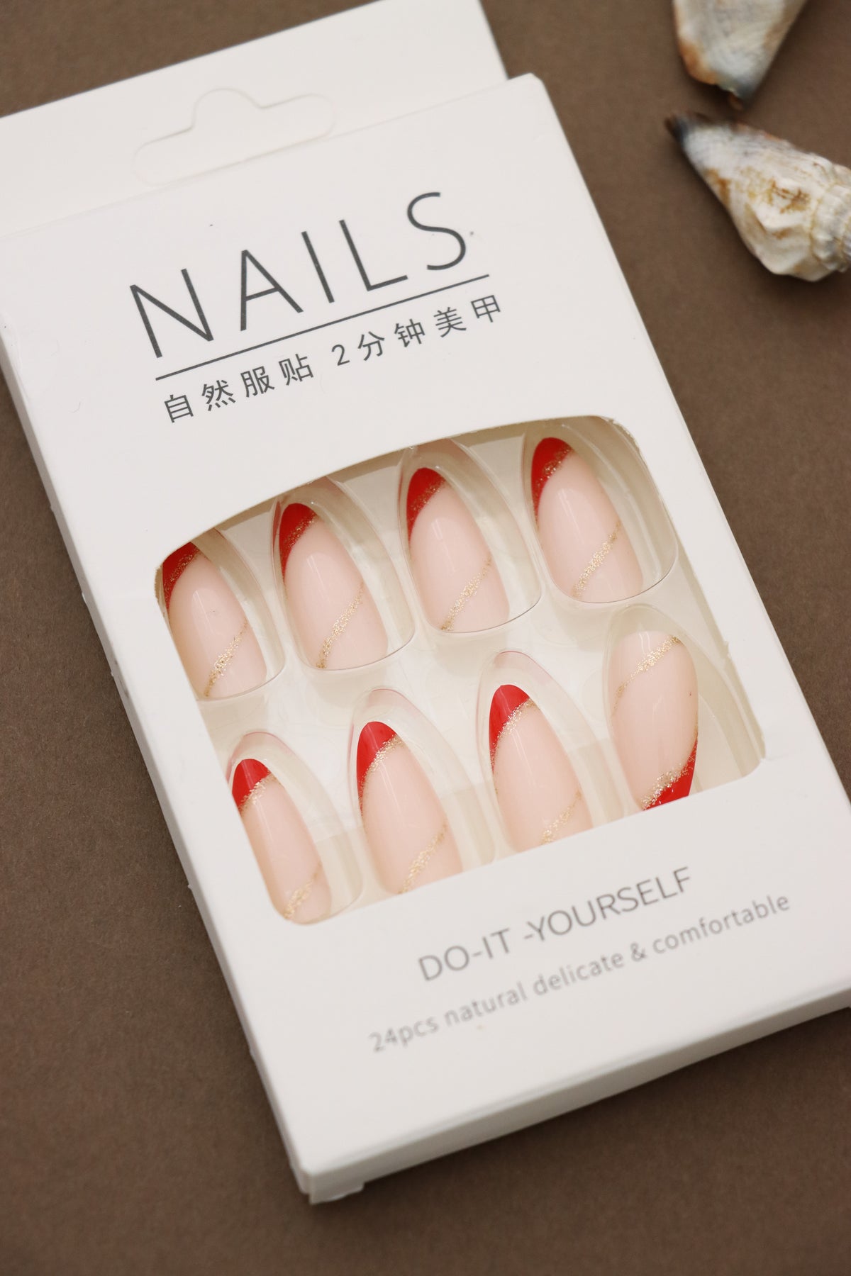 Red and Nude Almond Press-On Nails with Gold Glitter Accents – Elegant Design