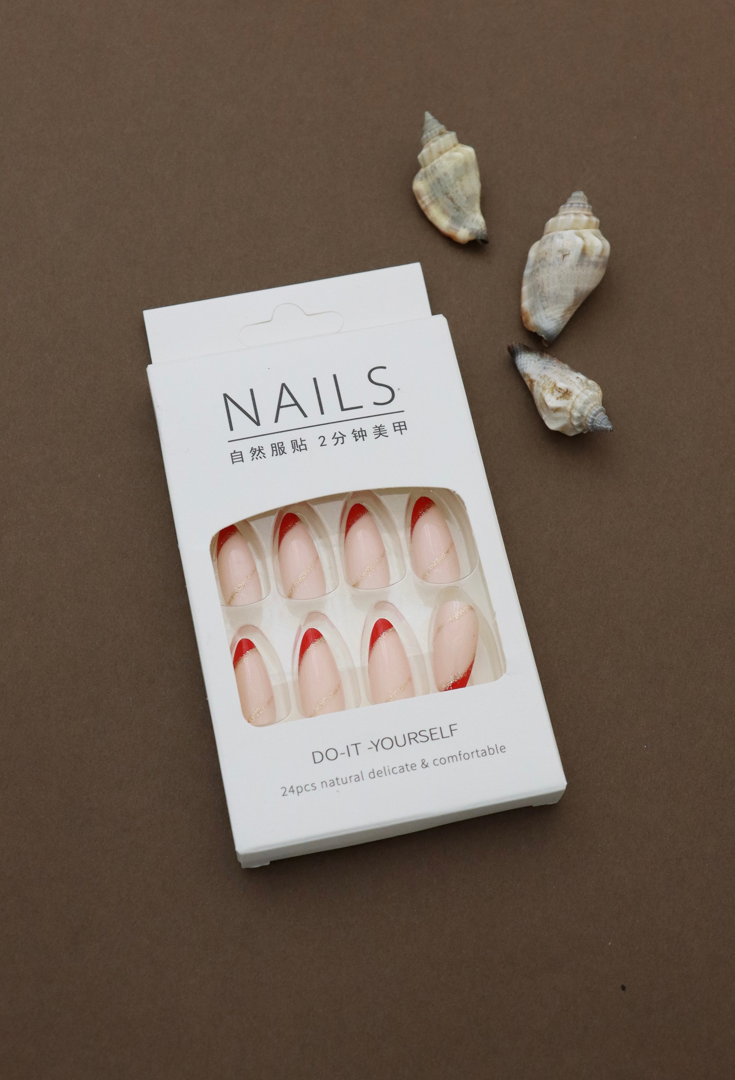 Red and Nude Almond Press-On Nails with Gold Glitter Accents – Elegant Design