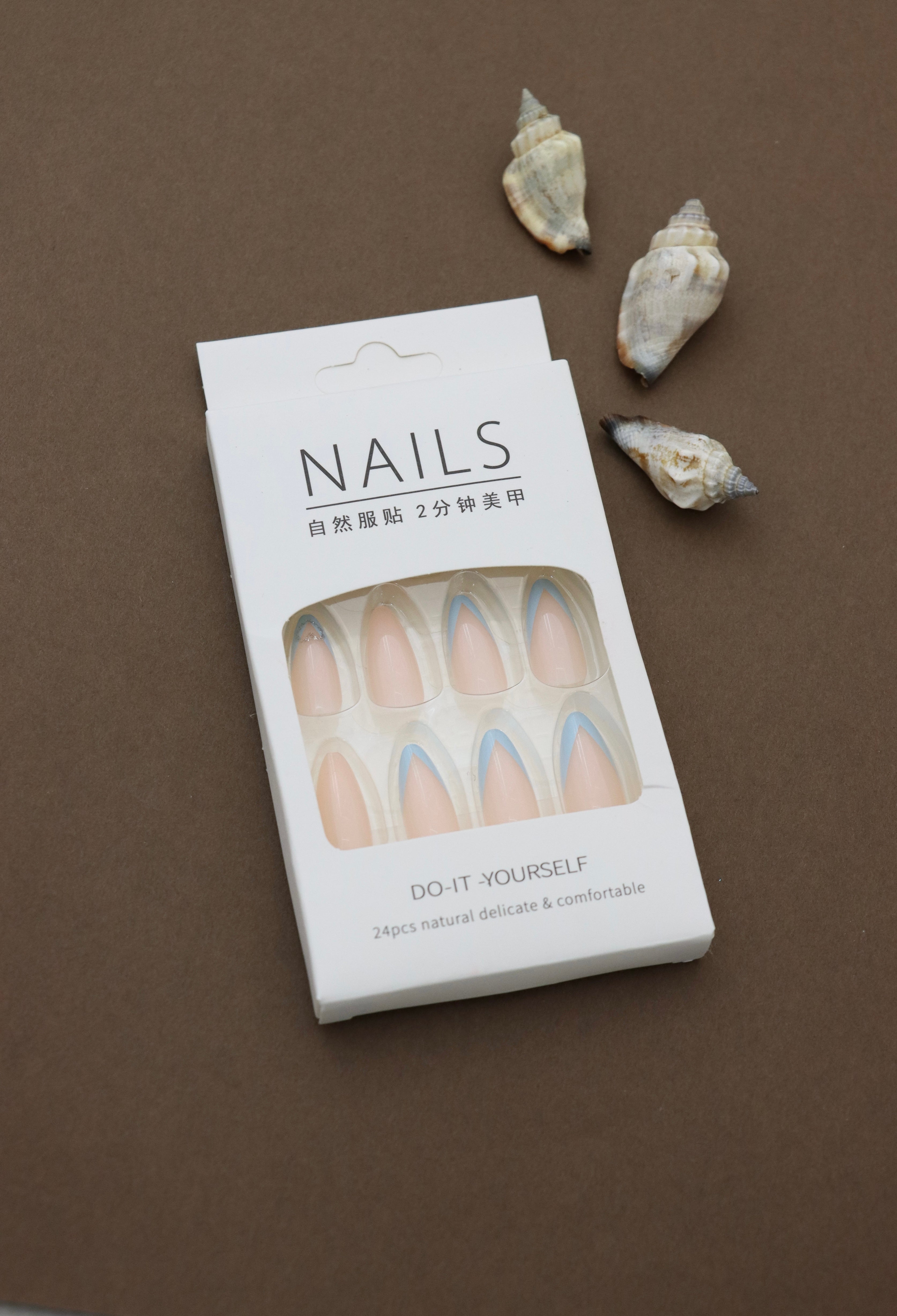 Elegant V-Design Press-On Nails - 24pcs DIY Set with Nude and Blue Accents for a Minimalist and Chic Look