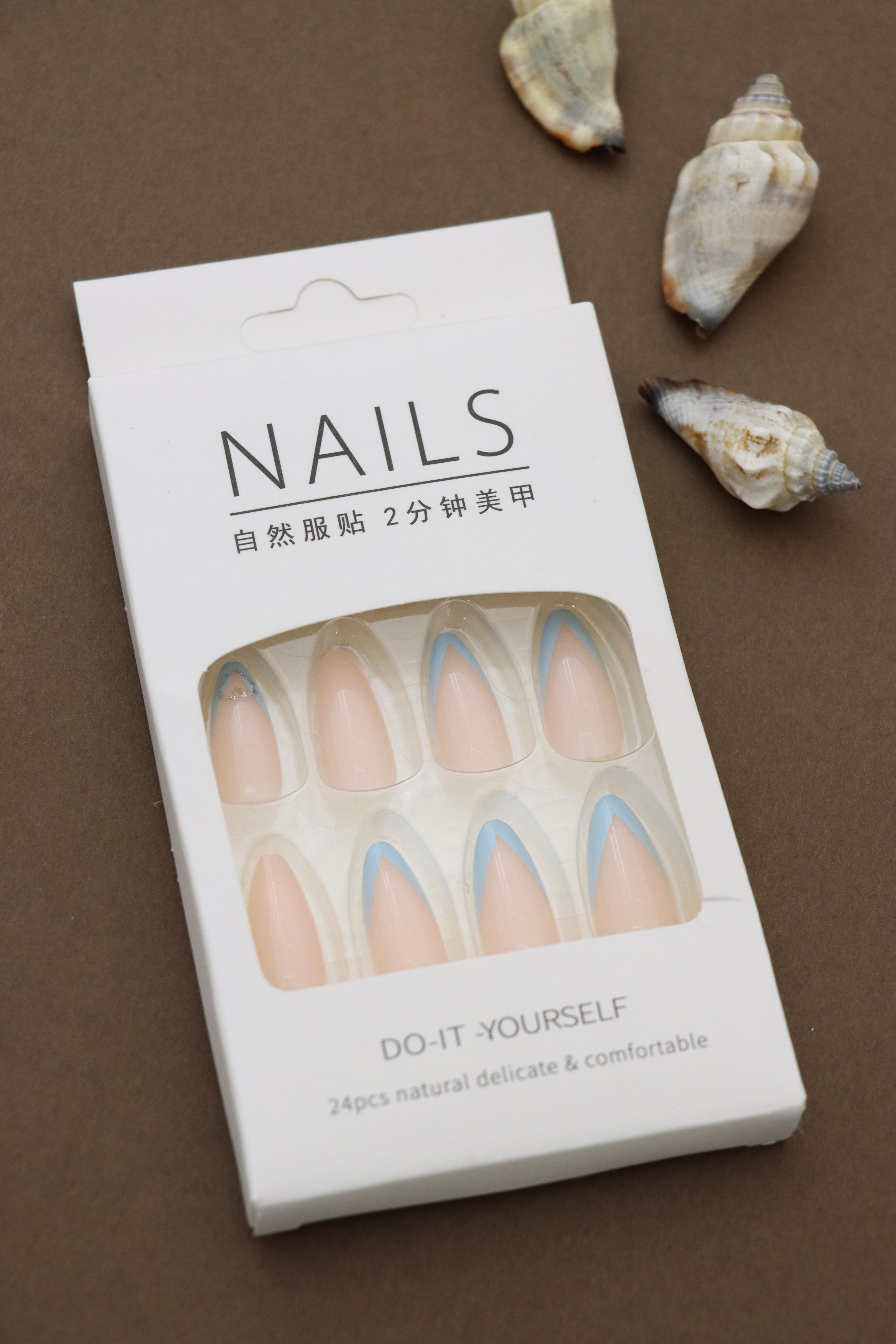 Elegant V-Design Press-On Nails - 24pcs DIY Set with Nude and Blue Accents for a Minimalist and Chic Look