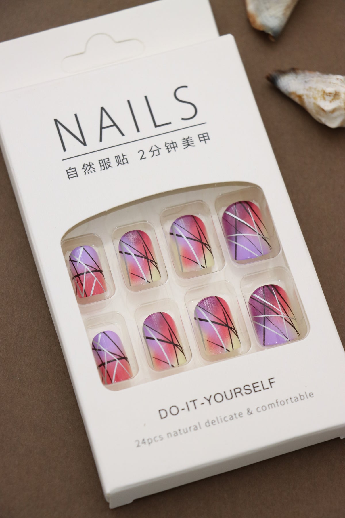 Vibrant Gradient Abstract Press-On Nails with Black and White Line Art - 24pcs Modern Delicate Nail Set
